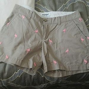 《WOMEN'S OLD NAVY FLAMINGO SHORTS》